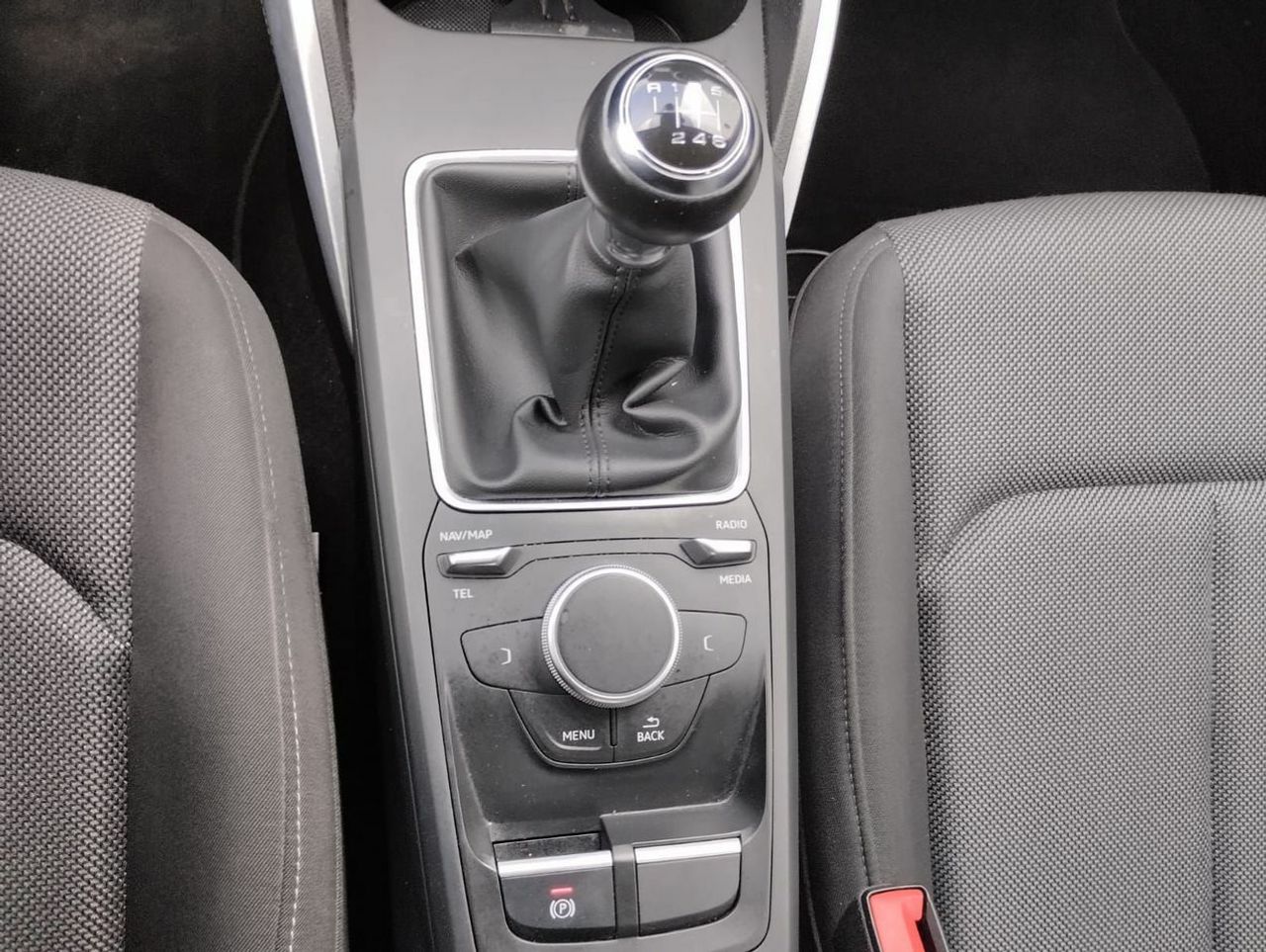 Audi Q2 1.6 TDI 116cv Sport edition - Foto 11