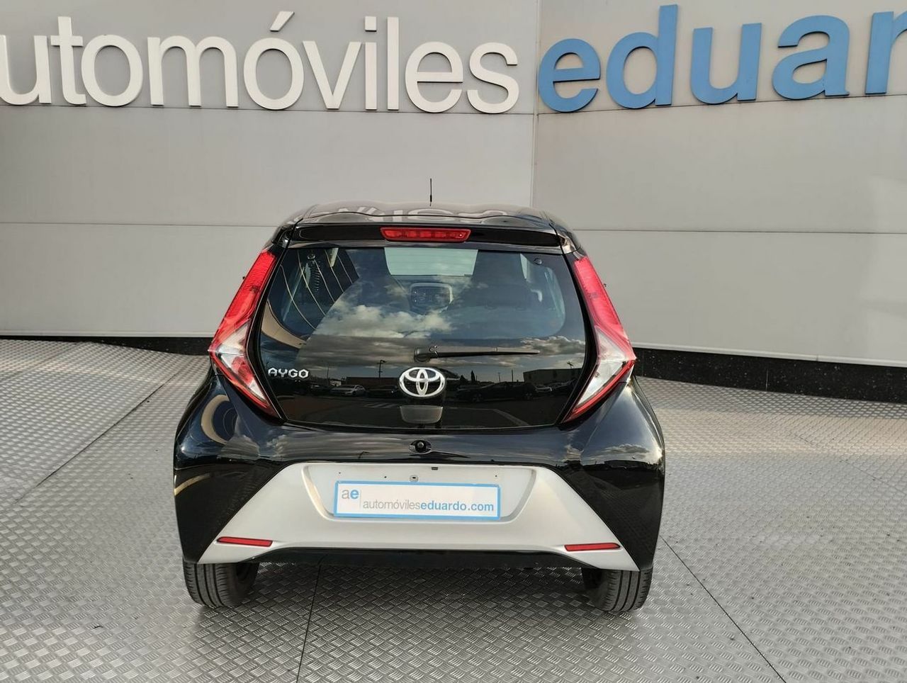 Toyota Aygo 1.0 70 xplay - Foto 6