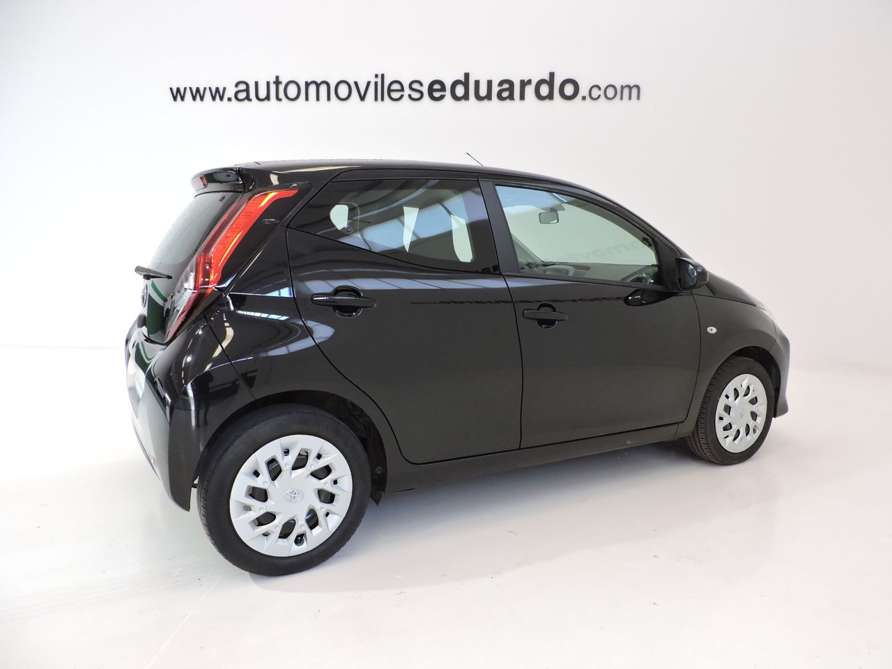 Toyota Aygo 1.0 70 xplay - Foto 5