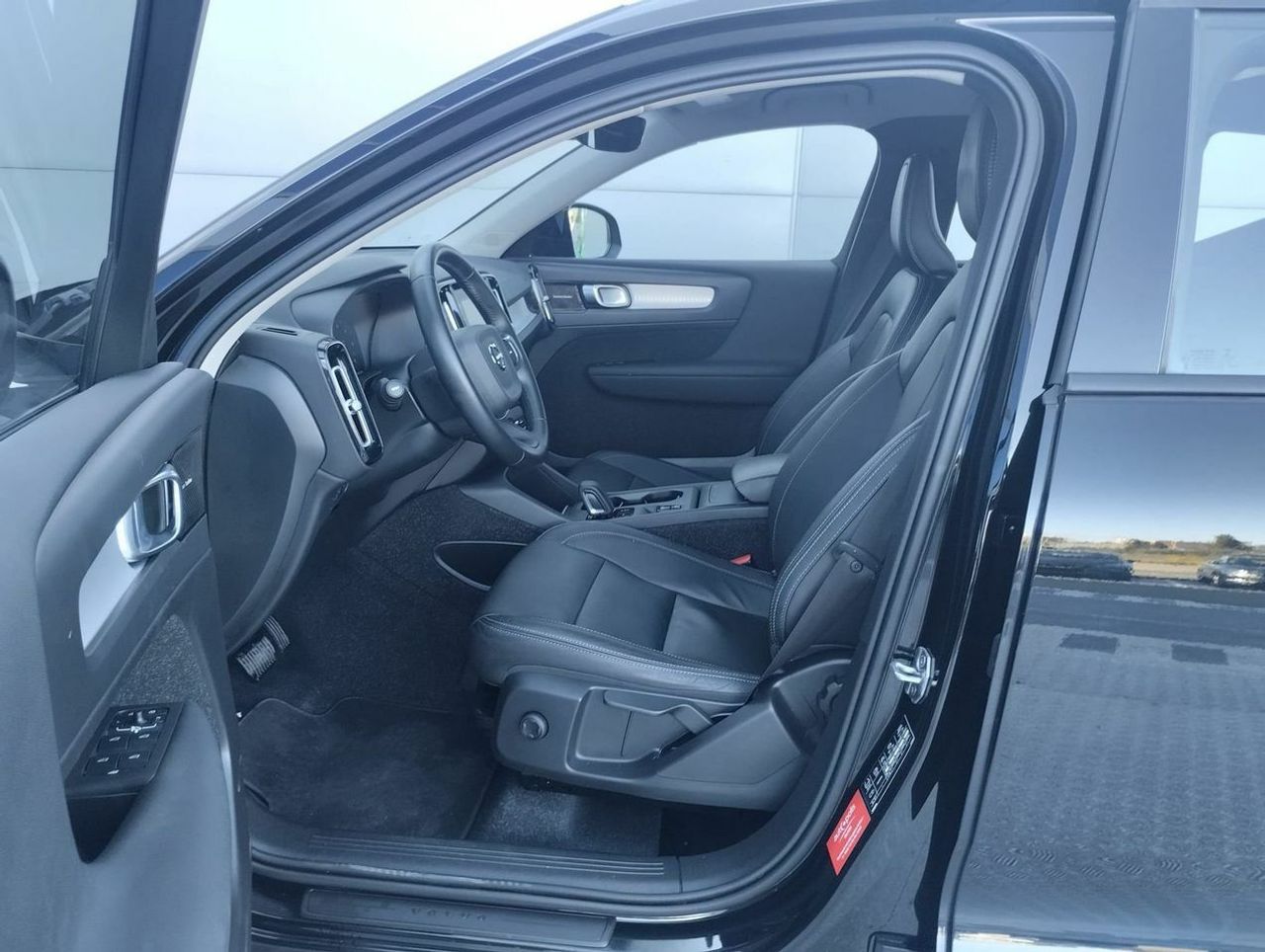 Volvo XC40 2.0 D3 Momentum Pro Auto - Foto 12