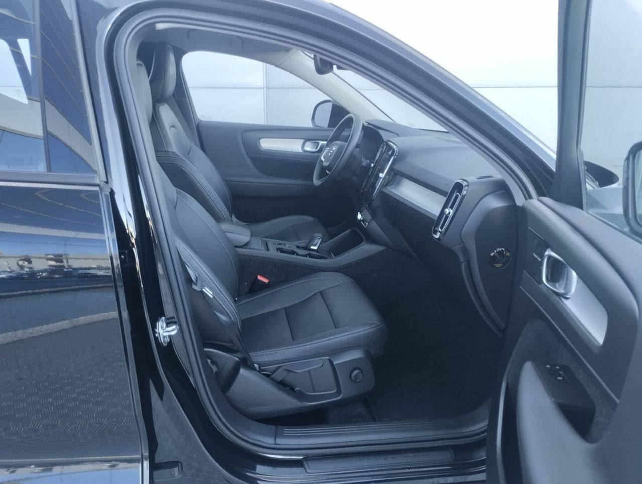 Volvo XC40 2.0 D3 Momentum Pro Auto - Foto 13