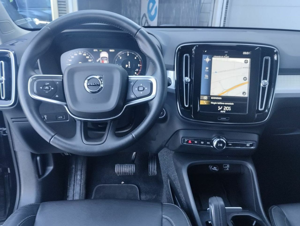 Volvo XC40 2.0 D3 Momentum Pro Auto - Foto 8