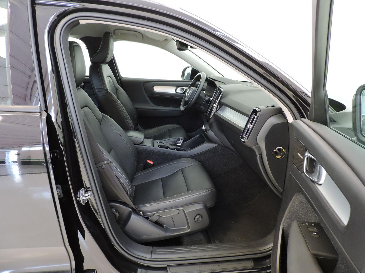 Volvo XC40 2.0 D3 Momentum Pro Auto - Foto 10