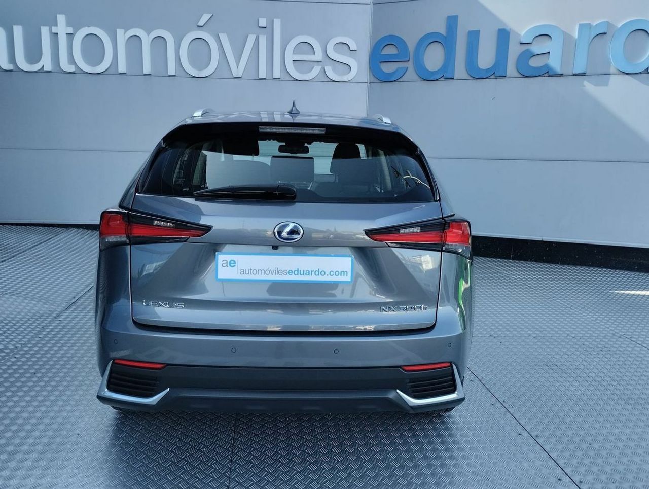 Lexus NX 2.5 300h Business 2WD - Foto 6