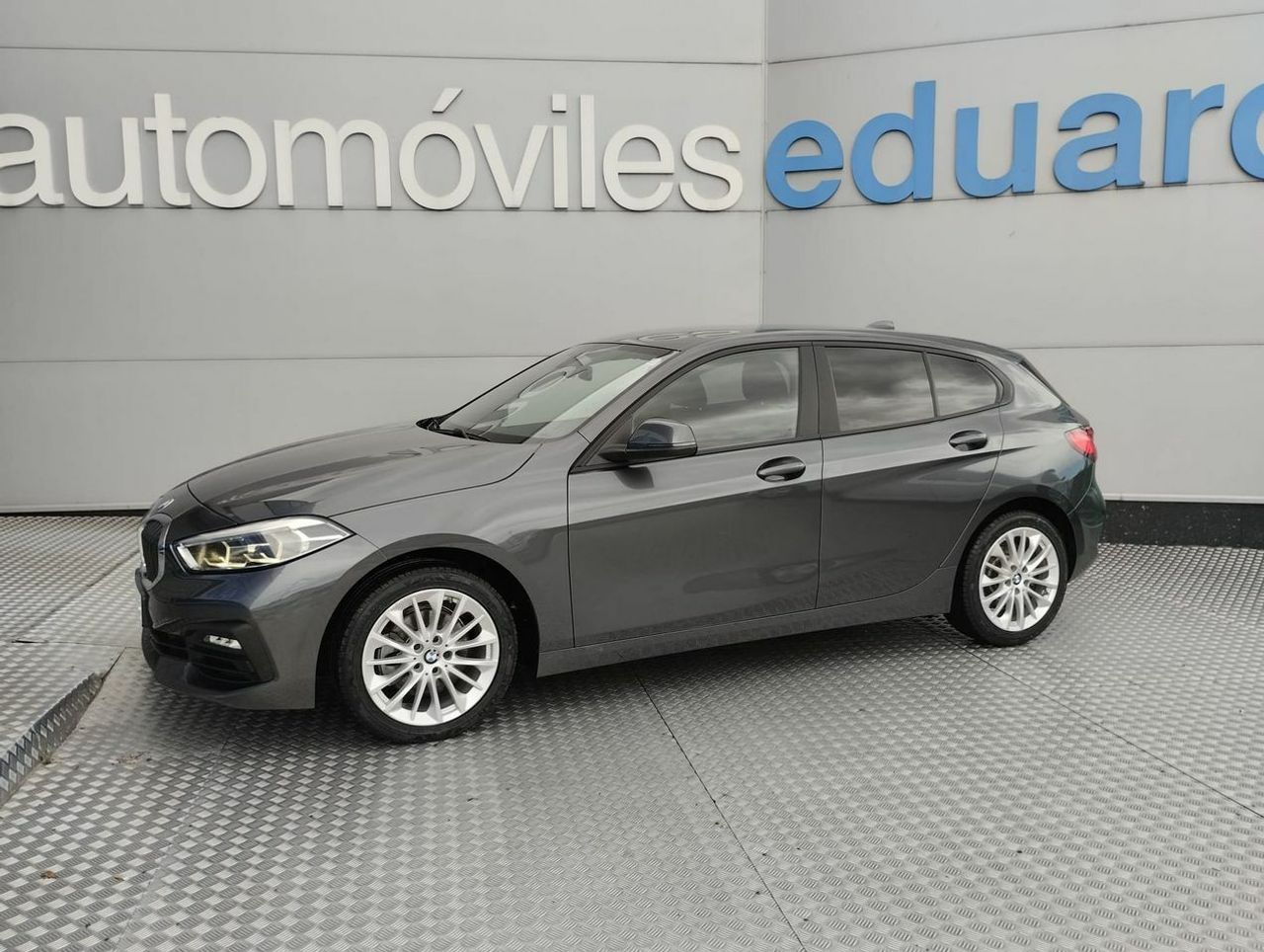 BMW Serie 1 118i - Foto 4