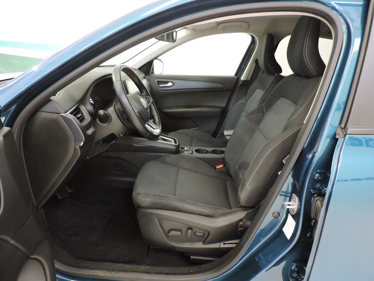 Renault Arkana Techno TCe 103kW140CV EDC mild hybrid - Foto 9