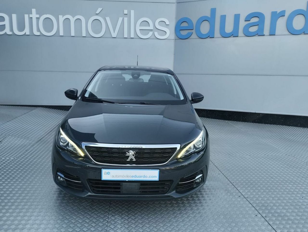 Peugeot 308 5p Style 1.5 BlueHDi 96KW 130CV Auto - Foto 3