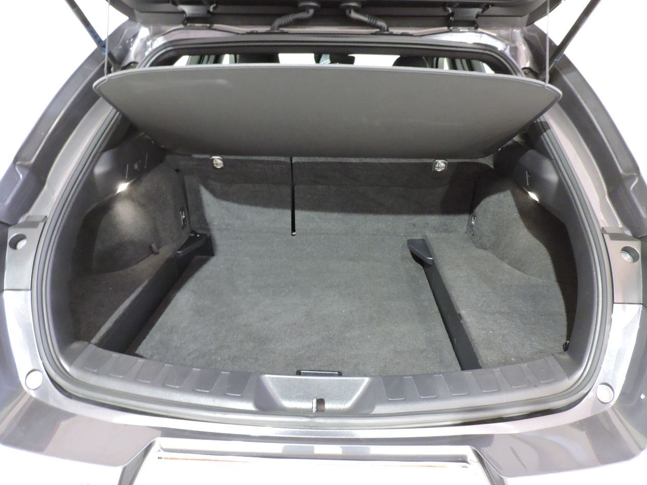 Lexus UX 2.0 250h Business - Foto 15