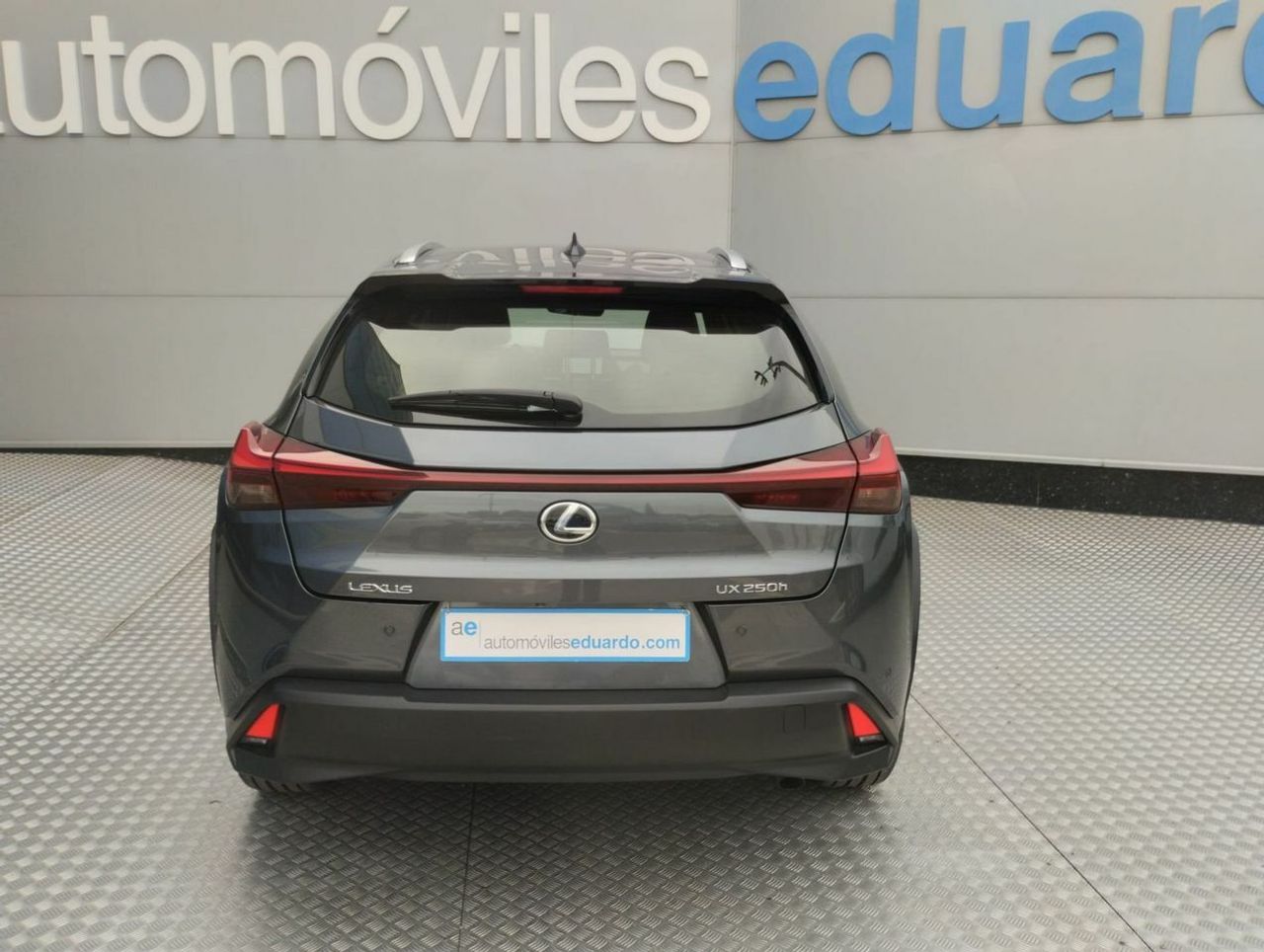 Lexus UX 2.0 250h Business - Foto 6
