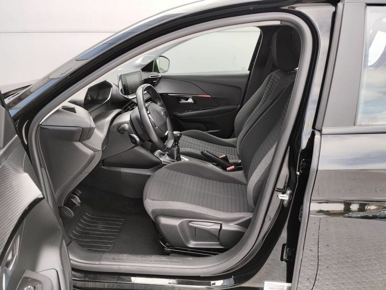 Peugeot 208 BlueHDi 73kW 100CV Active - Foto 9