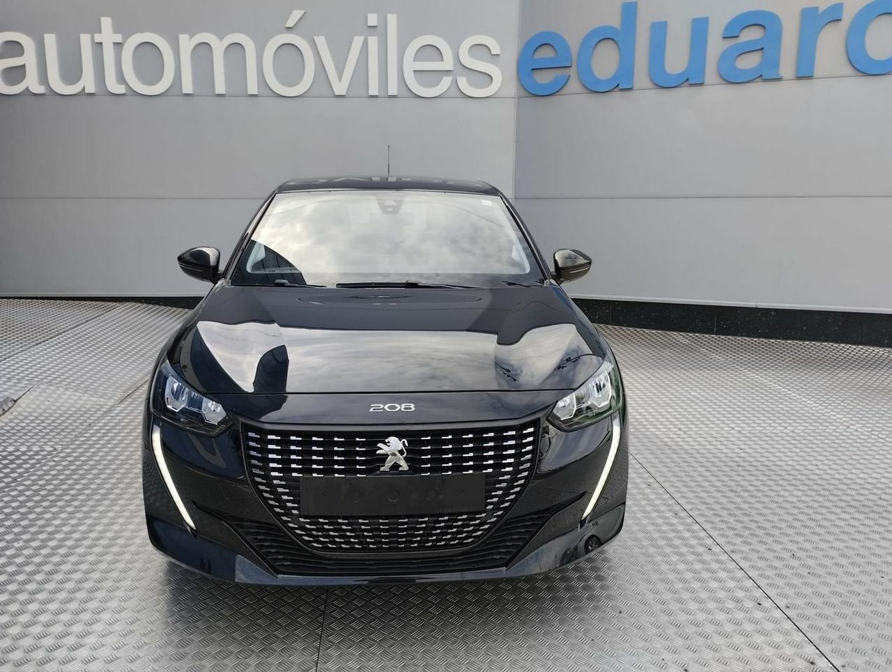 Peugeot 208 BlueHDi 73kW 100CV Active - Foto 3