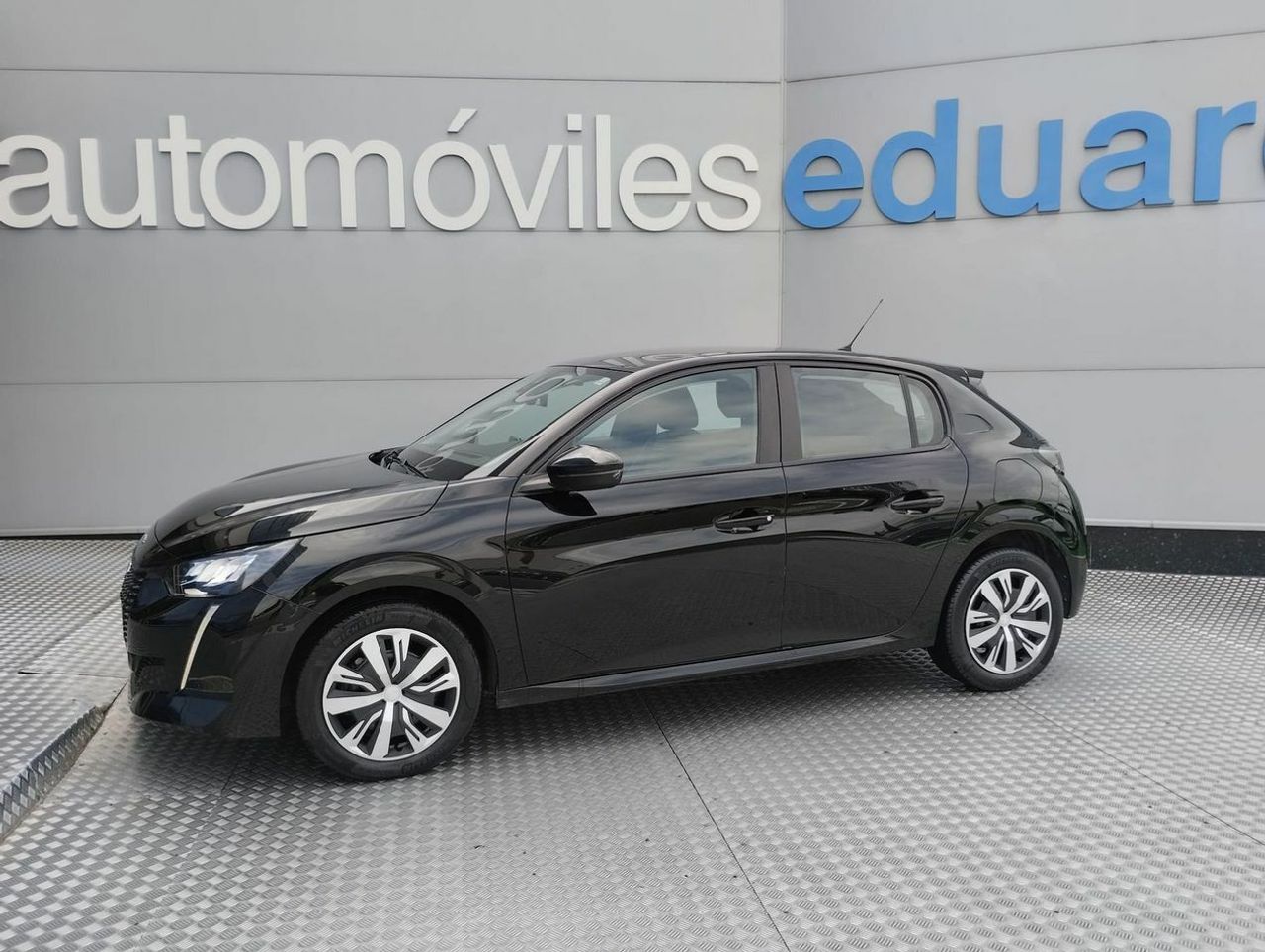 Peugeot 208 BlueHDi 73kW 100CV Active - Foto 4