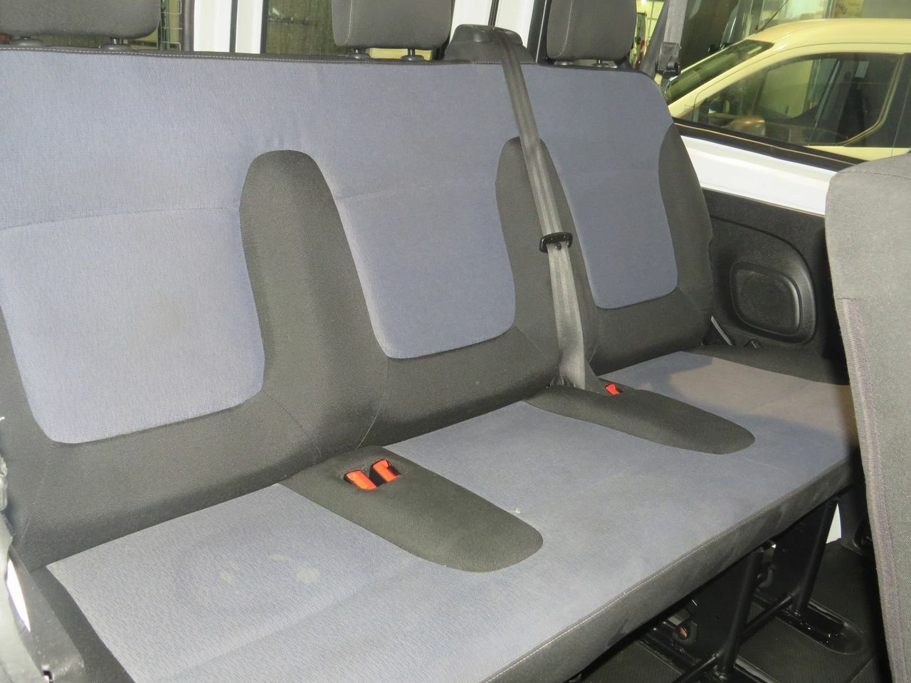 Opel Vivaro 1.6CDTI SS 92kW 125CV L1 2.9t Combi9 - Foto 8