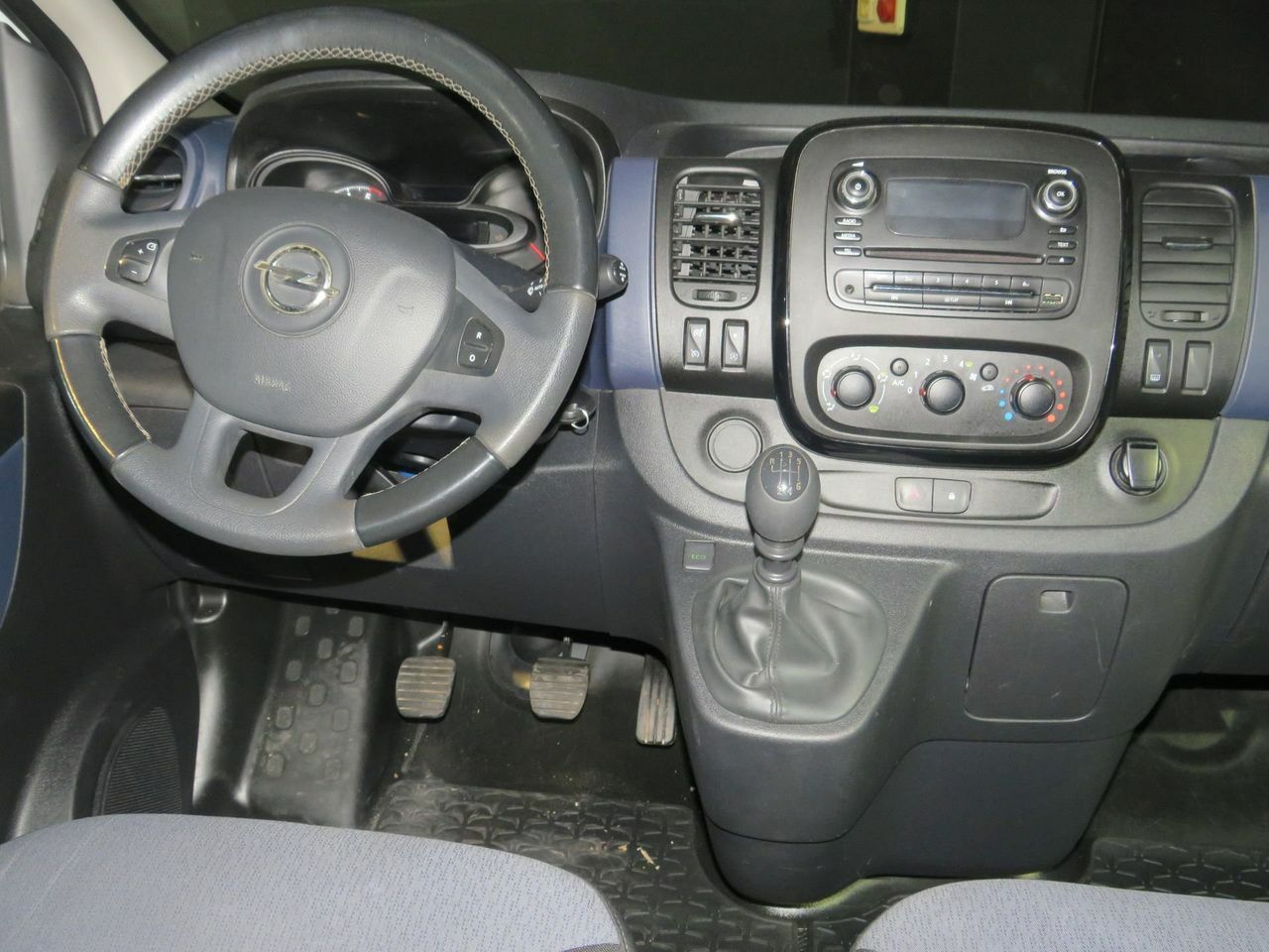 Opel Vivaro 1.6CDTI SS 92kW 125CV L1 2.9t Combi9 - Foto 12