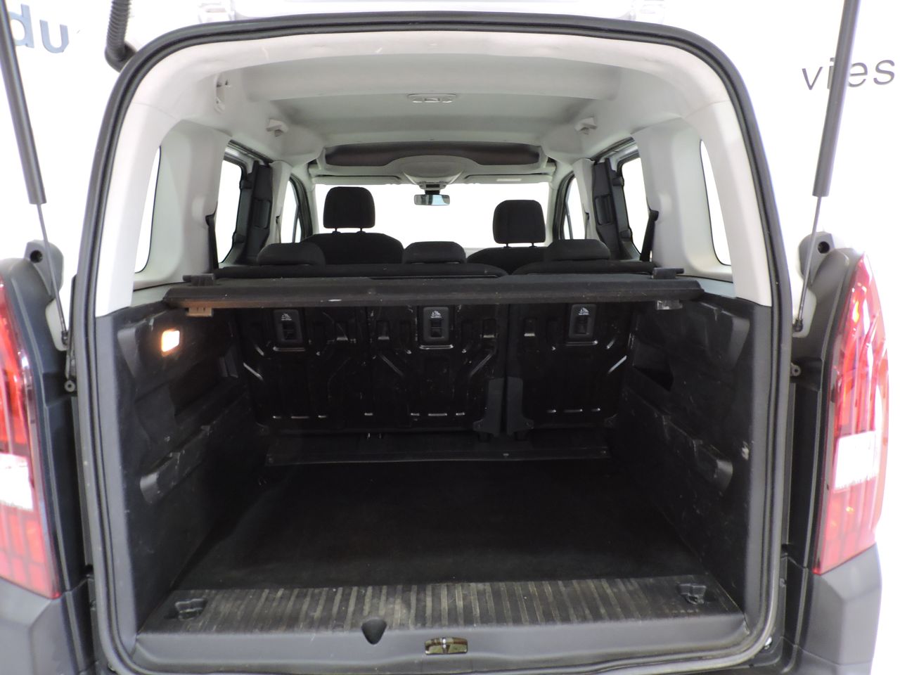Peugeot Rifter Access Standard BlueHDi 73kW - Foto 13