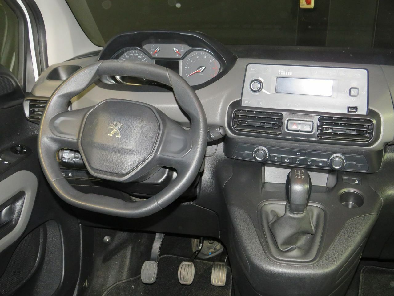 Peugeot Rifter Access Standard BlueHDi 73kW - Foto 12