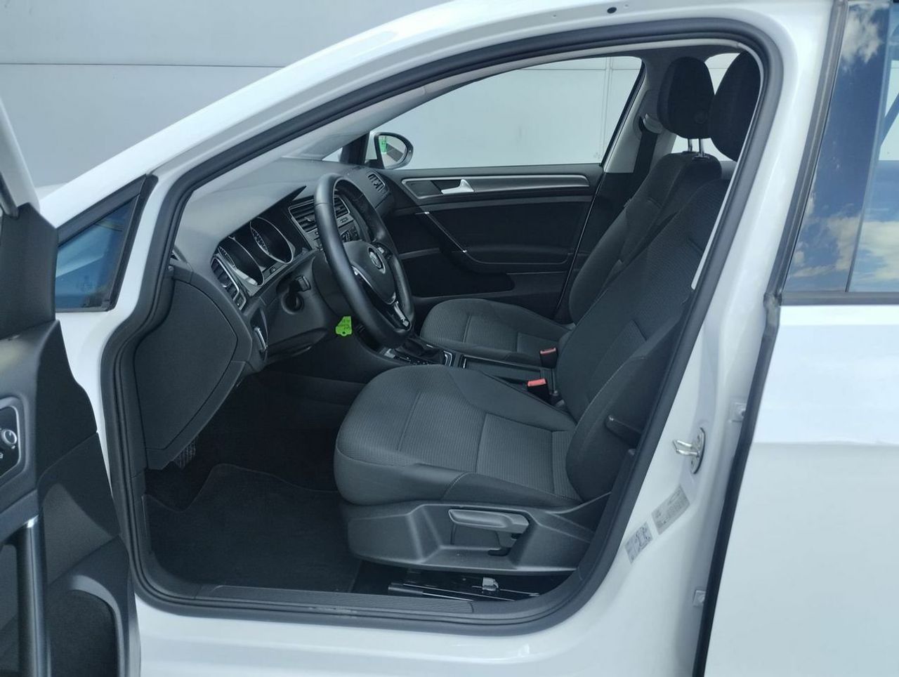 Volkswagen Golf Sport 1.5 TSI EVO 96kW 130CV DSG - Foto 9