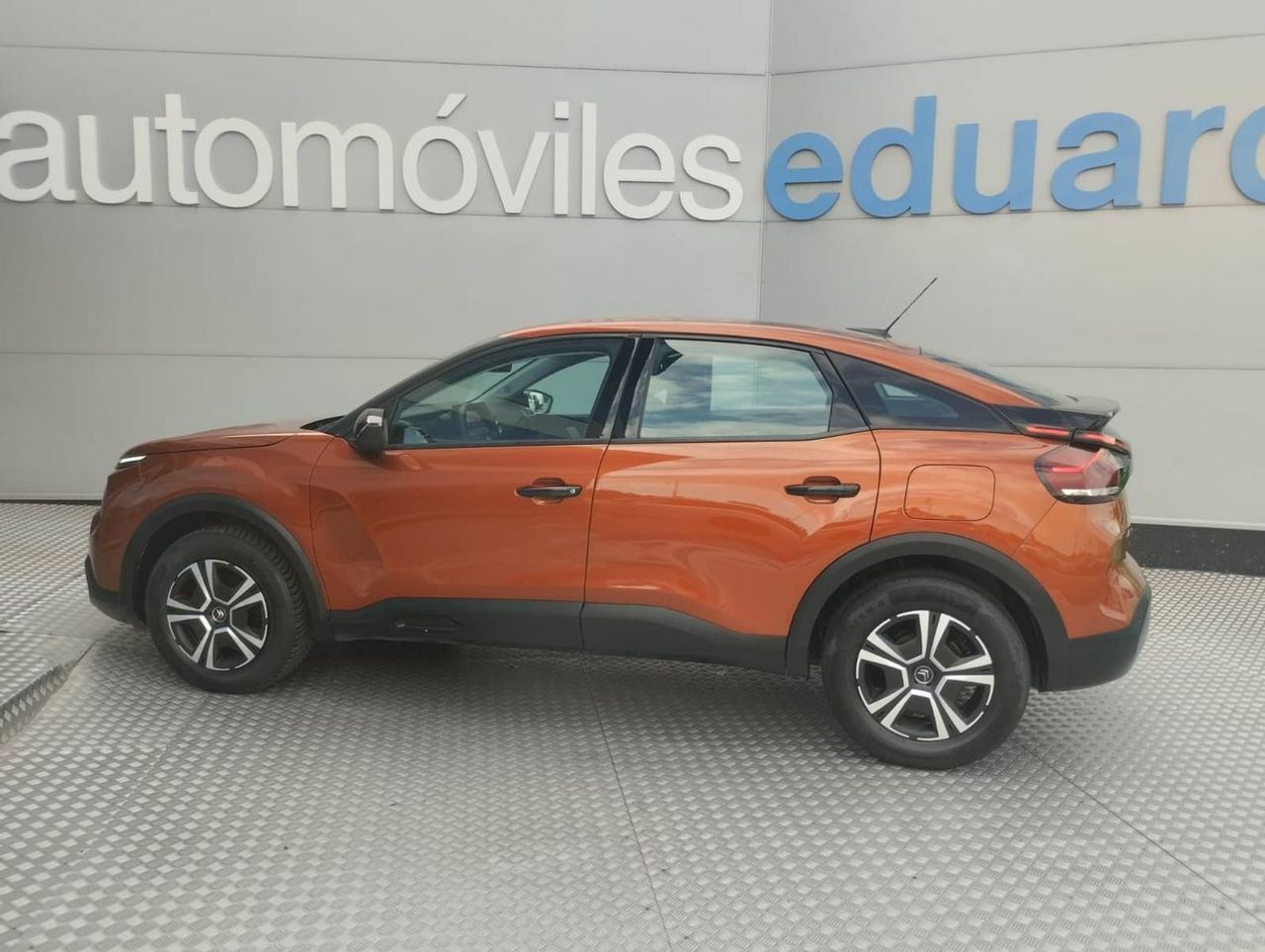 Citroën C4 Live Pack Business 1.2 PureTech 100CV - Foto 7