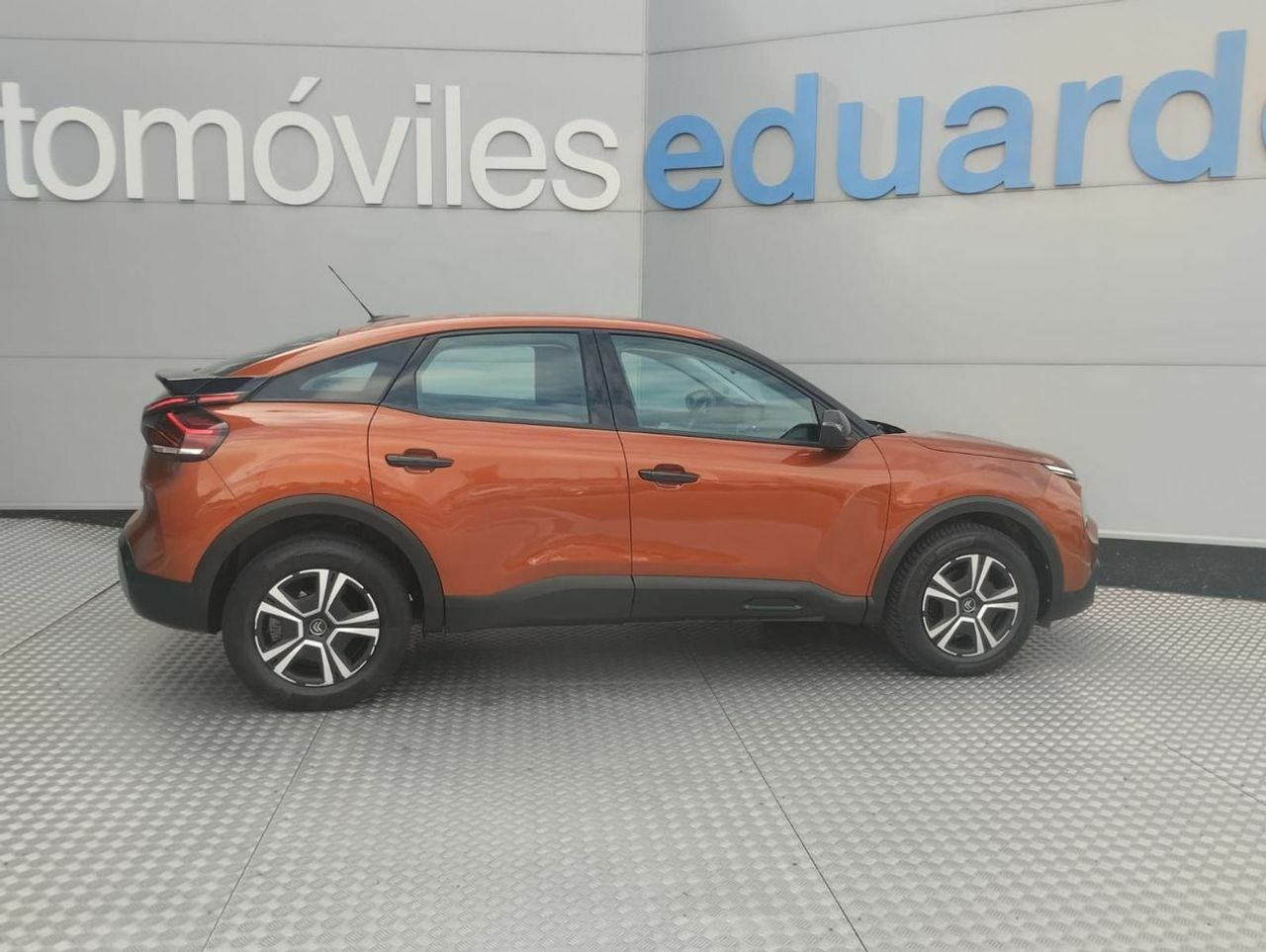 Citroën C4 Live Pack Business 1.2 PureTech 100CV - Foto 5