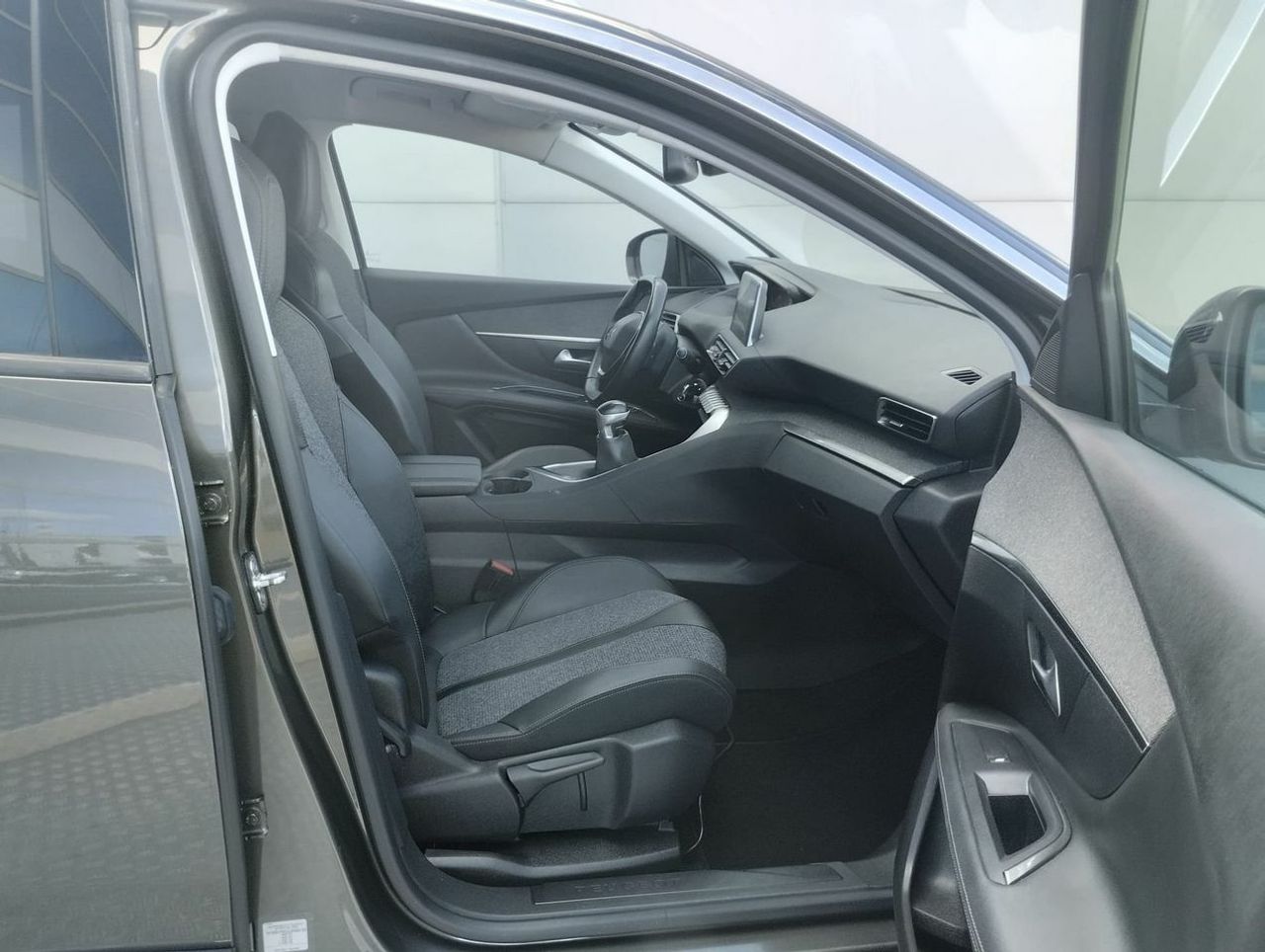 Peugeot 3008 1.5 BlueHDi 96kW 130CV SS Allure - Foto 10