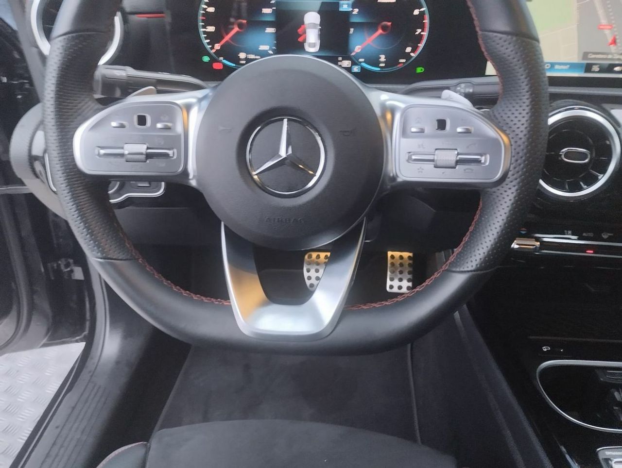 Mercedes CLA CLA 180 AMG Line - Foto 12