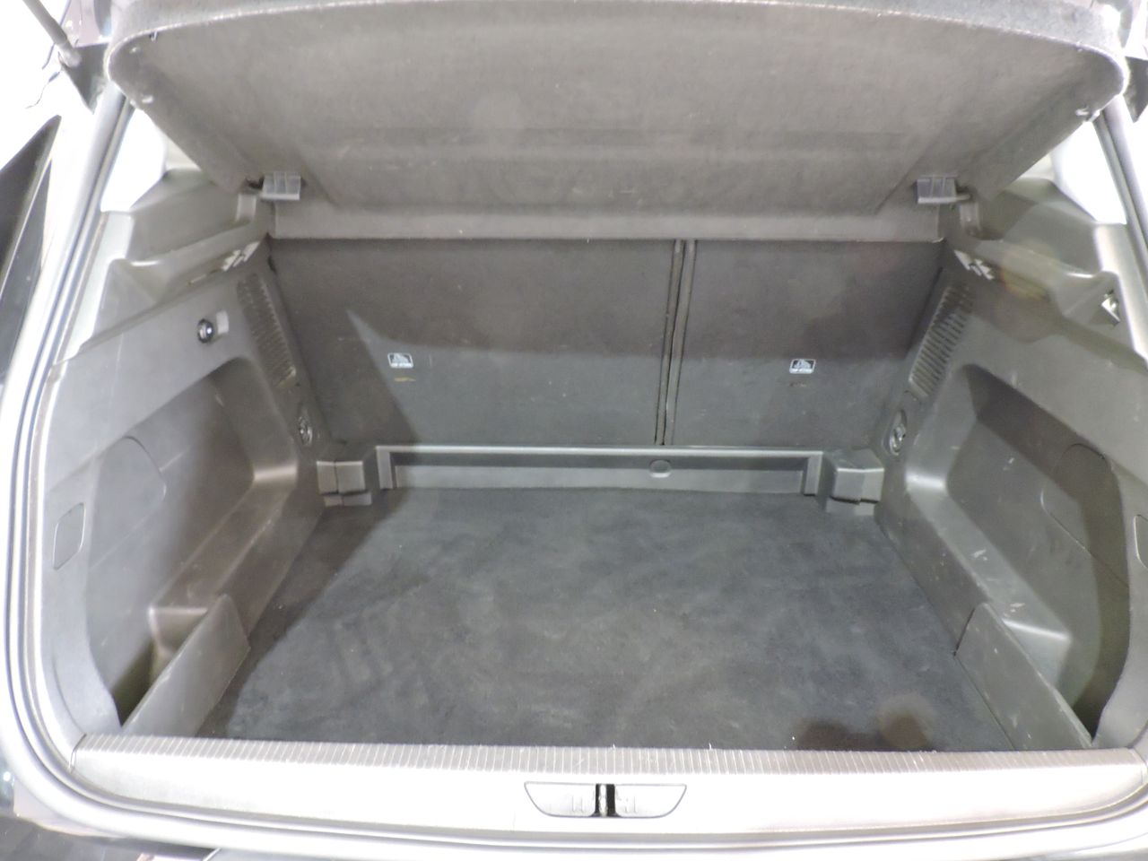 Opel Grandland X 1.5 CDTi Opel 2020 130CV - Foto 14