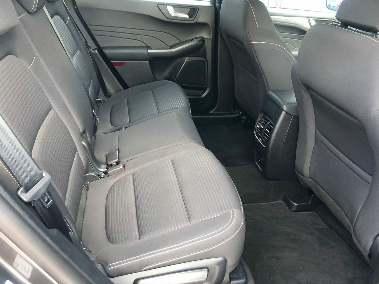 Ford Kuga STLine 2.5 Duratec FHEV 140kW Auto - Foto 13