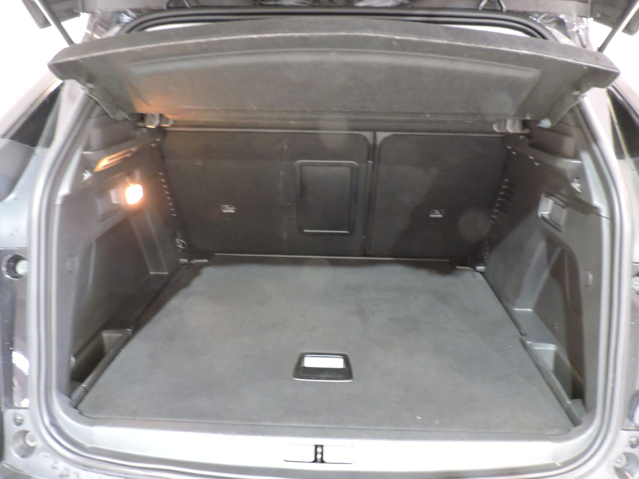 Peugeot 3008 1.5 BlueHDi 96kW SS Allure Pack EAT8 - Foto 16