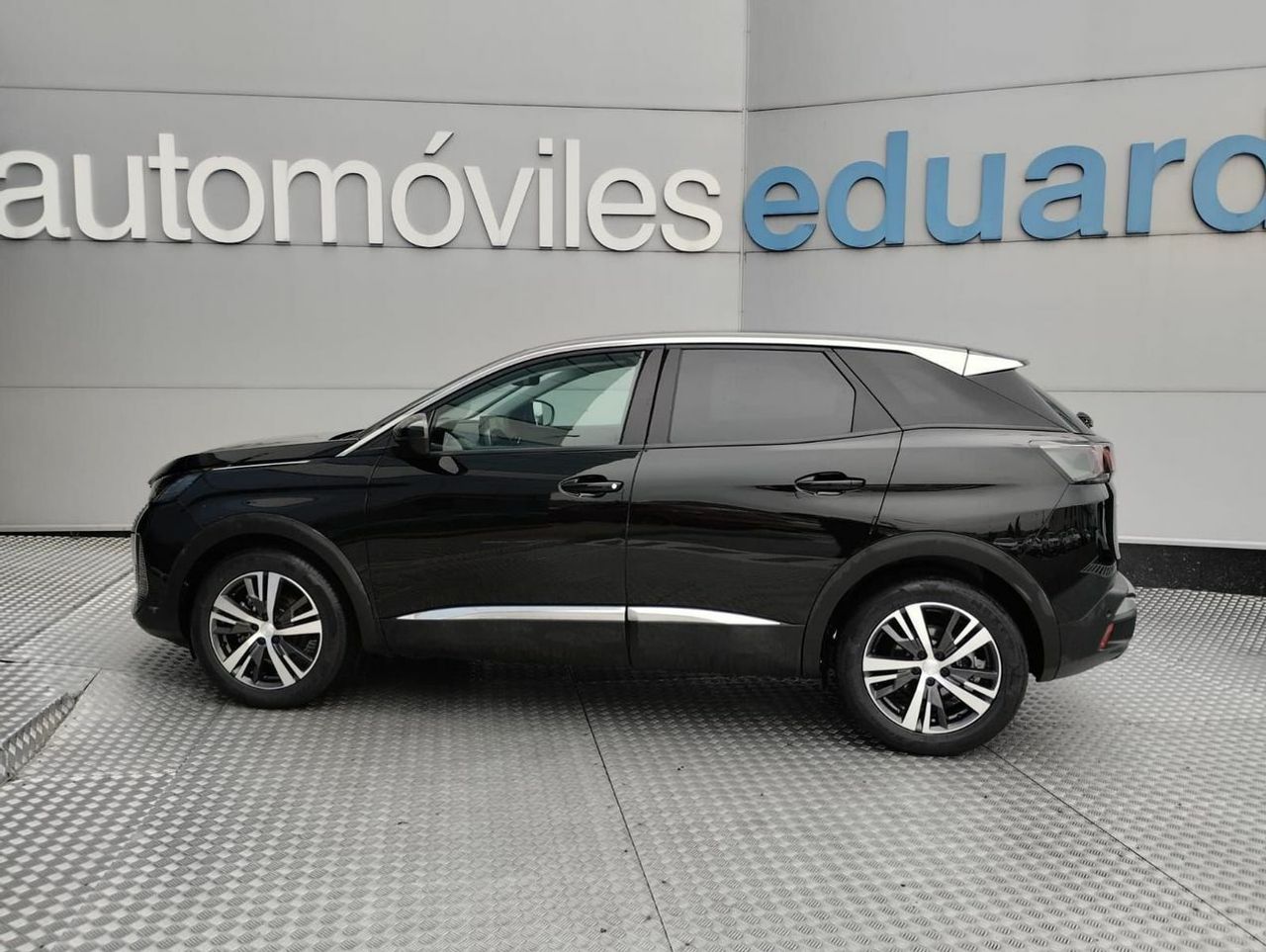 Peugeot 3008 1.5 BlueHDi 96kW SS Allure Pack EAT8 - Foto 7