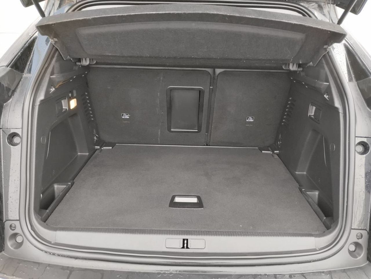 Peugeot 3008 1.5 BlueHDi 96kW SS Allure Pack EAT8 - Foto 16