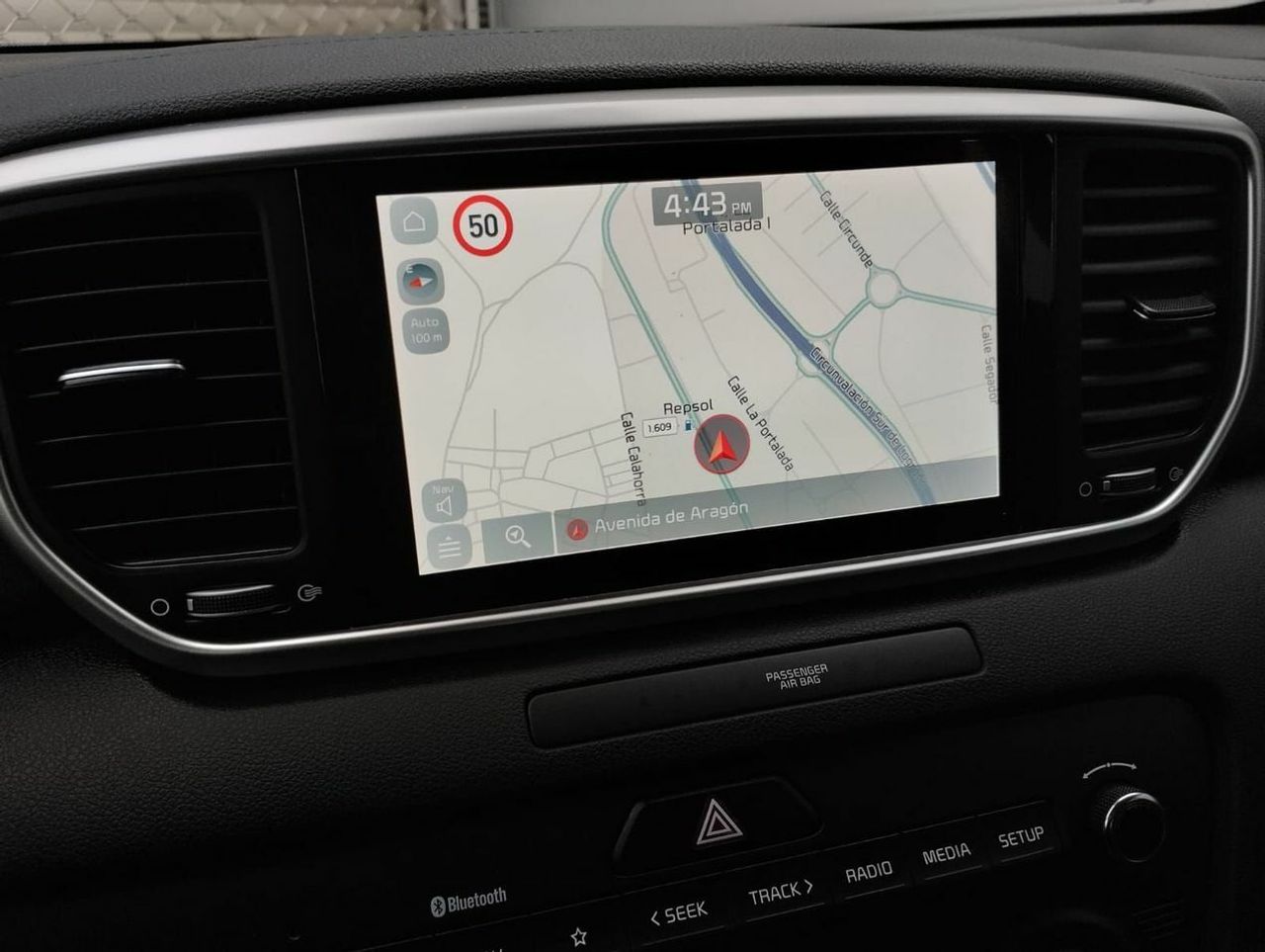 Kia Sportage 1.6 MHEV GT Line Essential 136CV DCT 4X2 - Foto 9