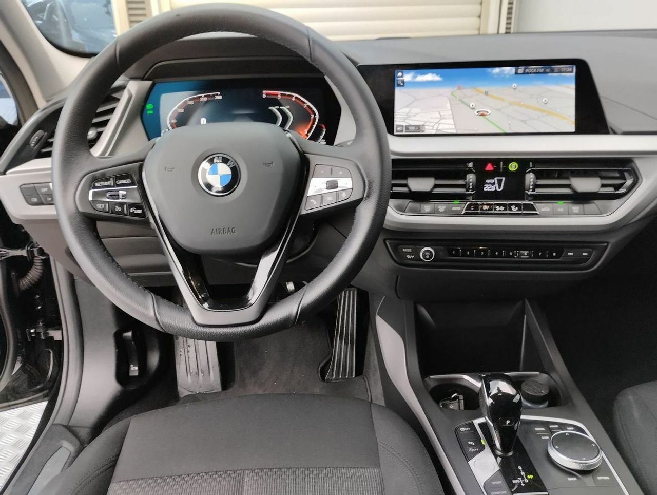 BMW Serie 1 118dA - Foto 8