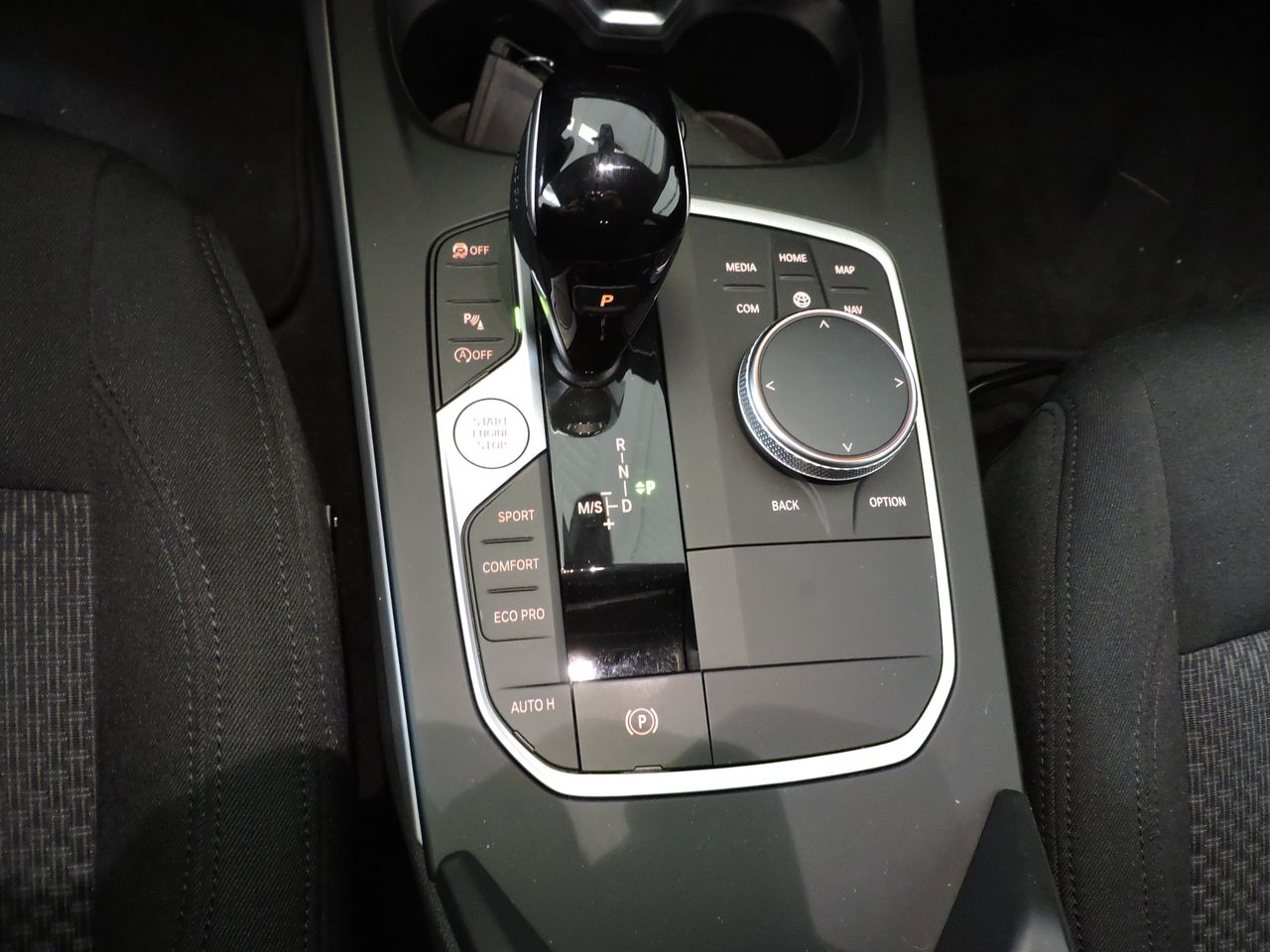 BMW Serie 1 118dA - Foto 11