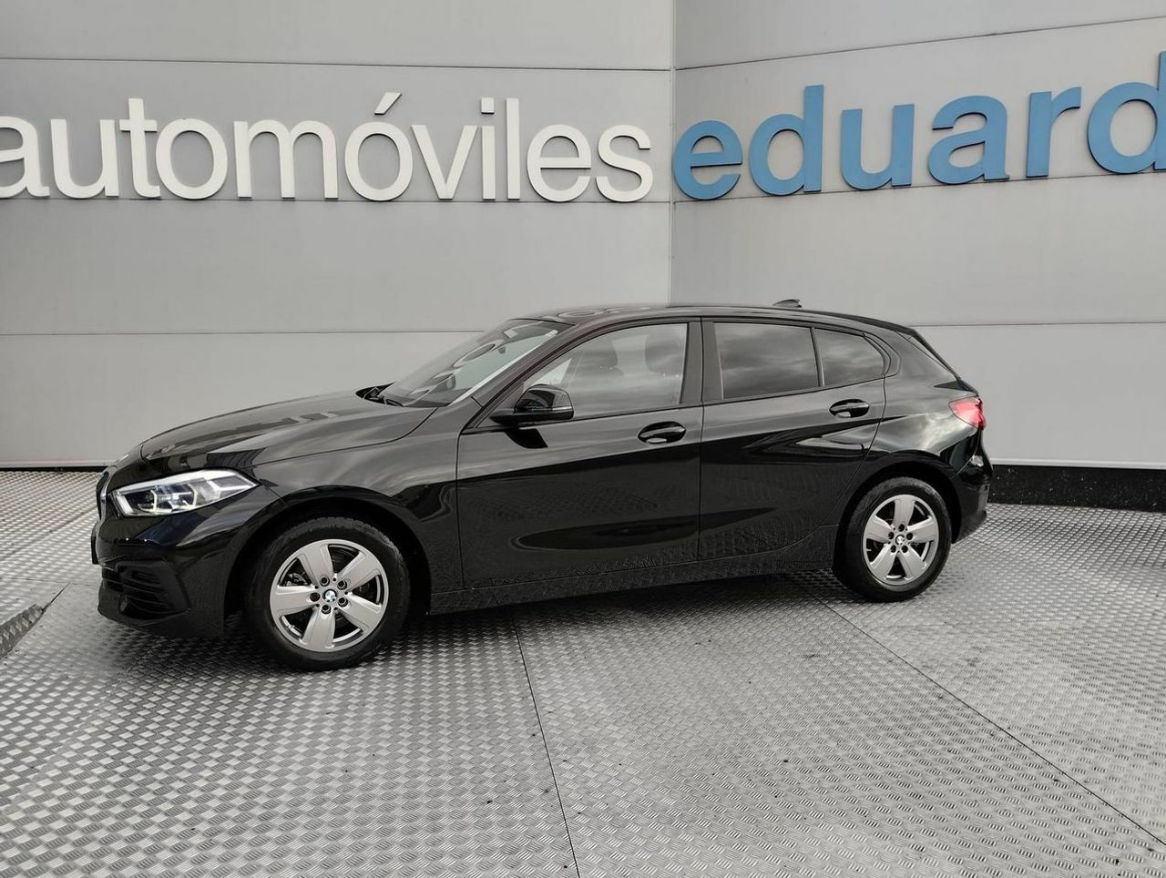 BMW Serie 1 118dA - Foto 4