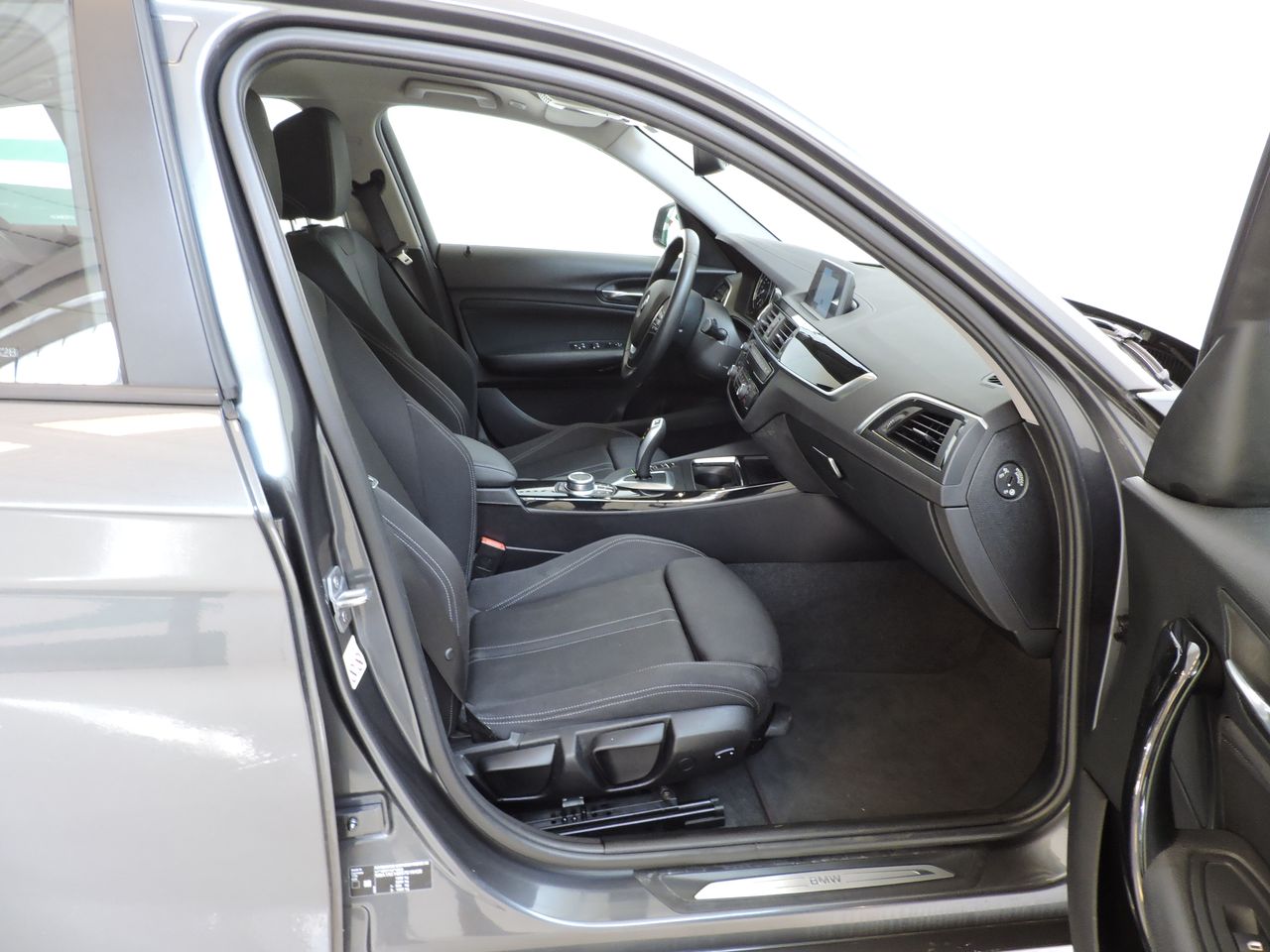 BMW Serie 1 118i Sport - Foto 10