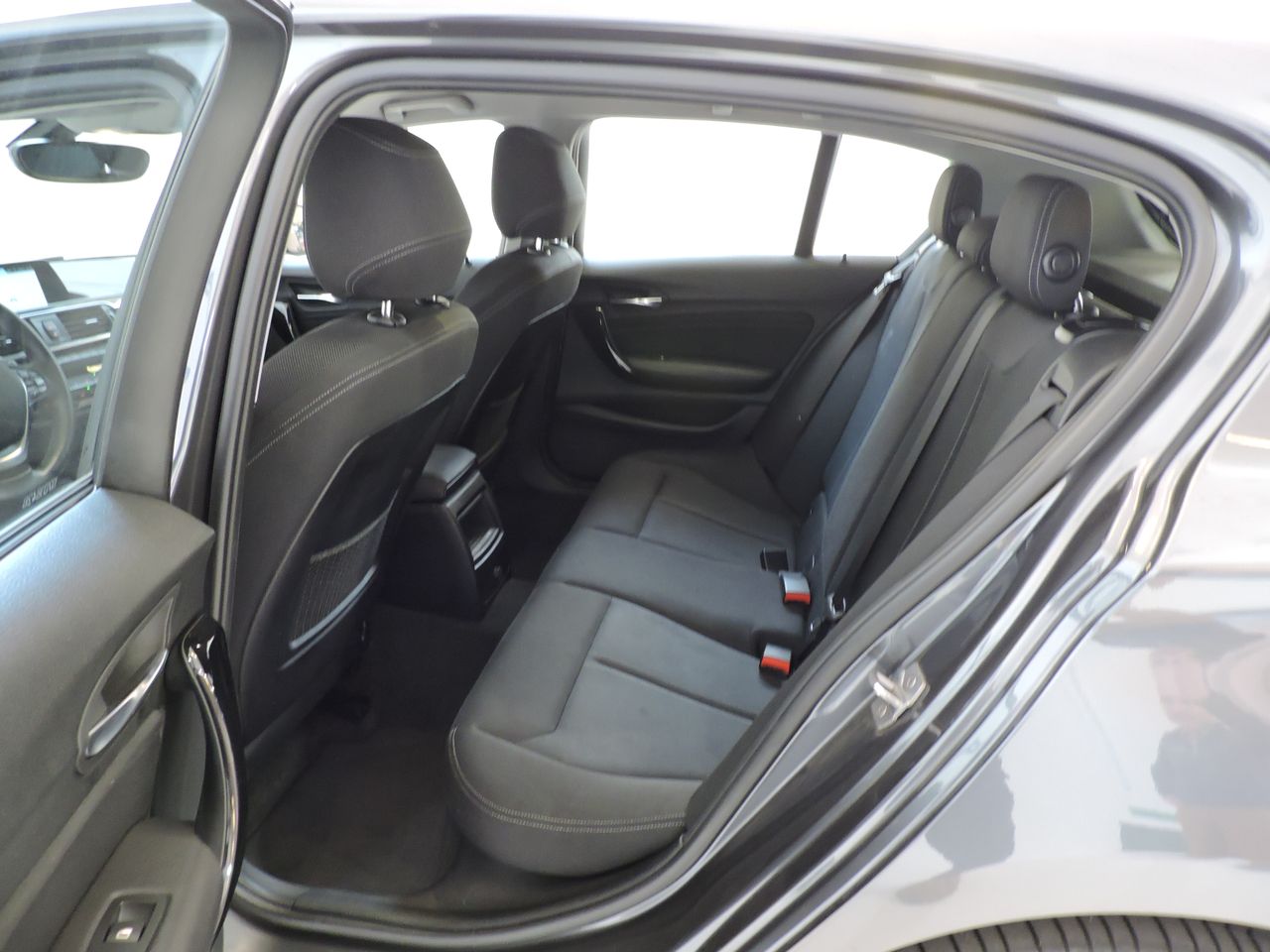 BMW Serie 1 118i Sport - Foto 11