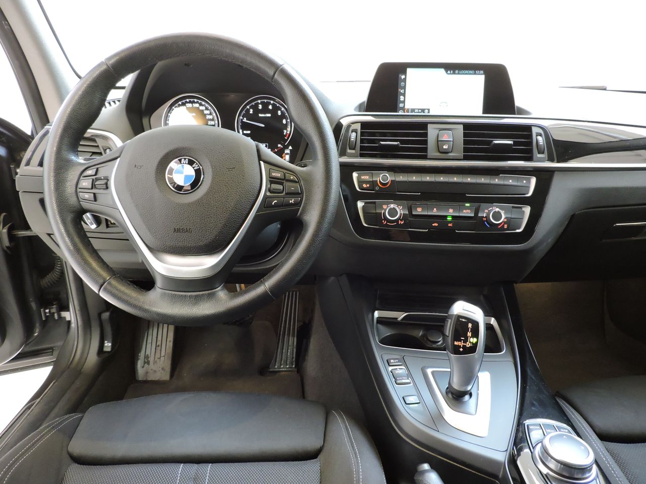 BMW Serie 1 118i Sport - Foto 8