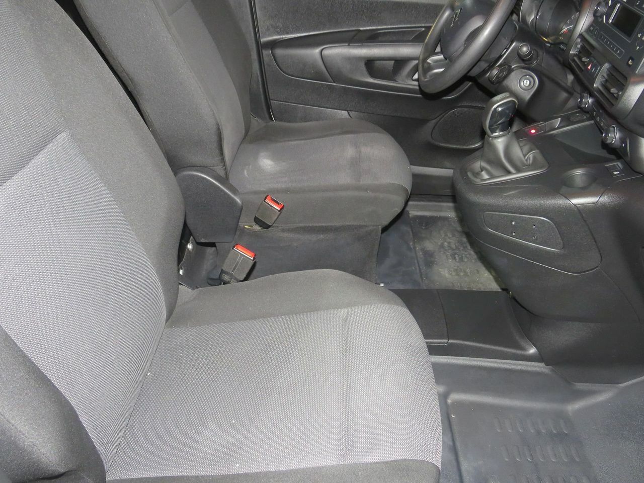 Citroën Berlingo Doble Cab. Talla XL BlueHDi 100 CONTROL - Foto 10