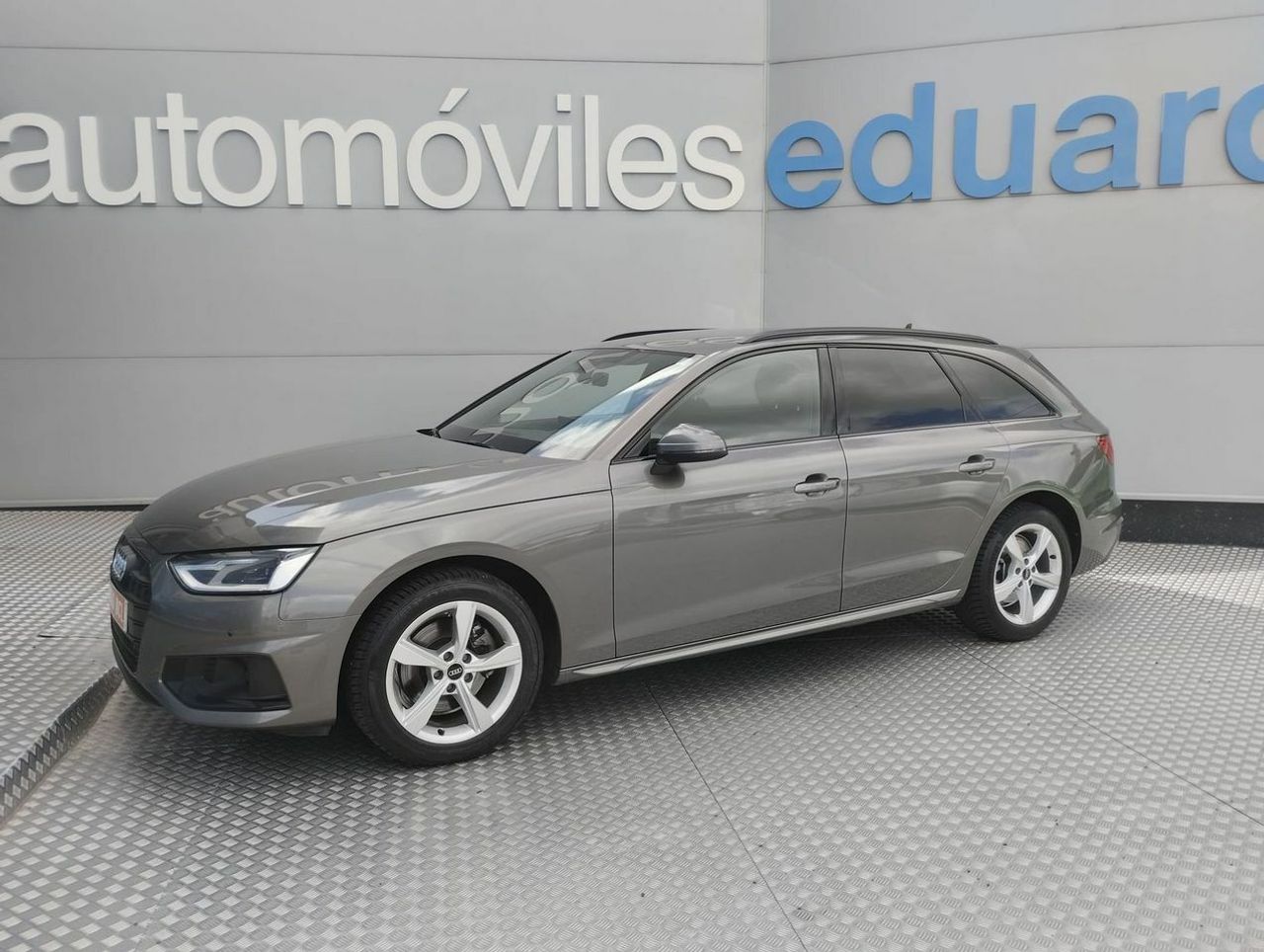 Audi A4 Avant Advanced 30 TDI 100kW S tronic - Foto 4