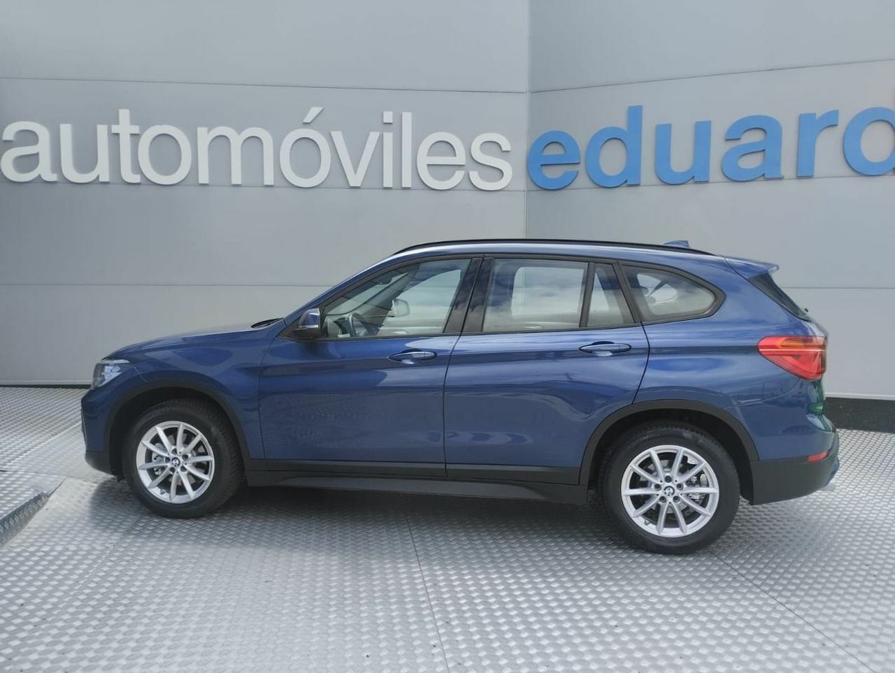 BMW X1 sDrive18i - Foto 7