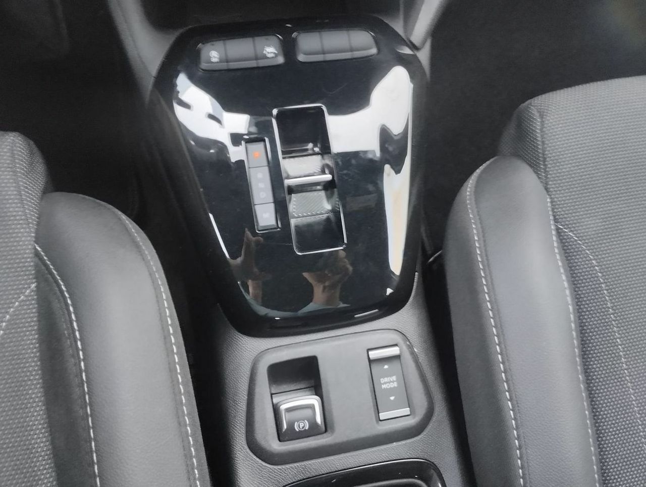 Opel Corsa GS 1.2T XHL HYBRID eDCT6 S/S 100CV - Foto 10