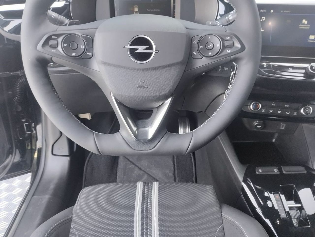 Opel Corsa GS 1.2T XHL HYBRID eDCT6 S/S 100CV - Foto 9