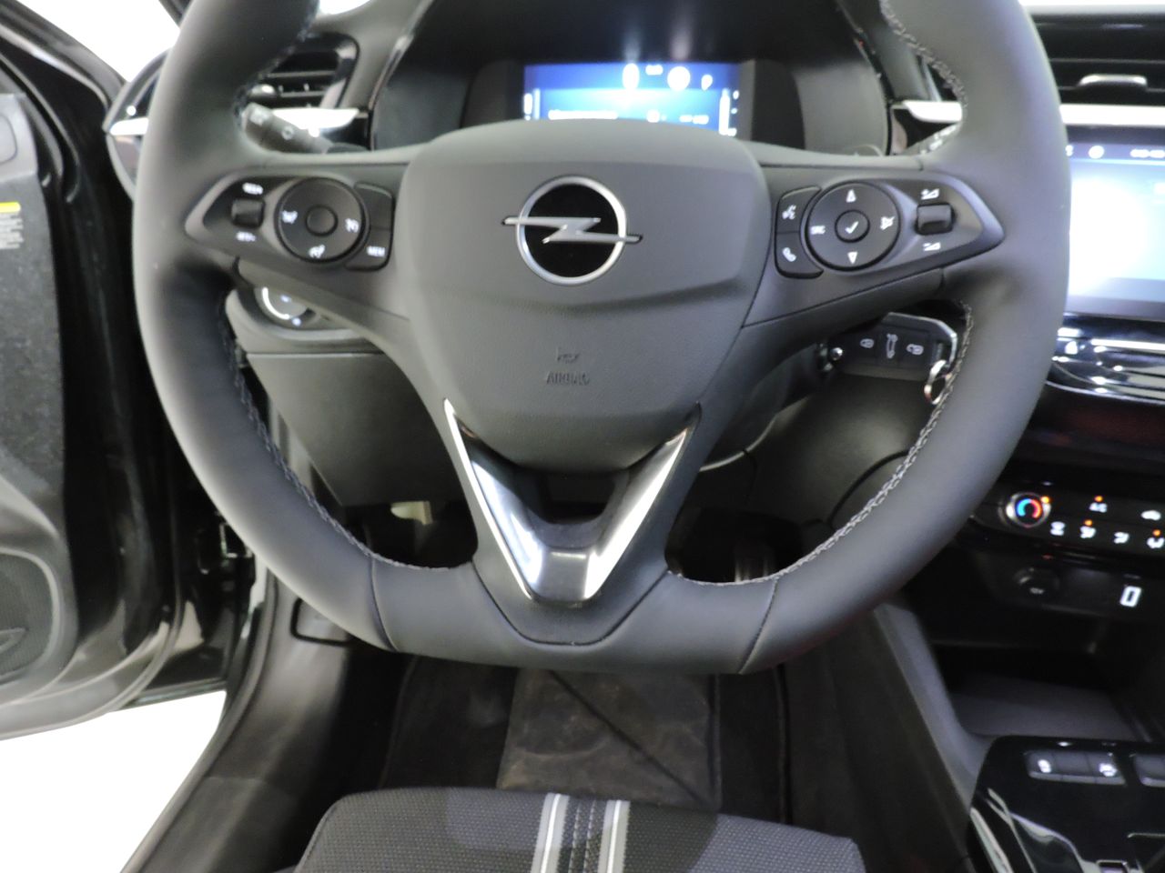 Opel Corsa GS 1.2T XHL HYBRID eDCT6 S/S 100CV - Foto 12