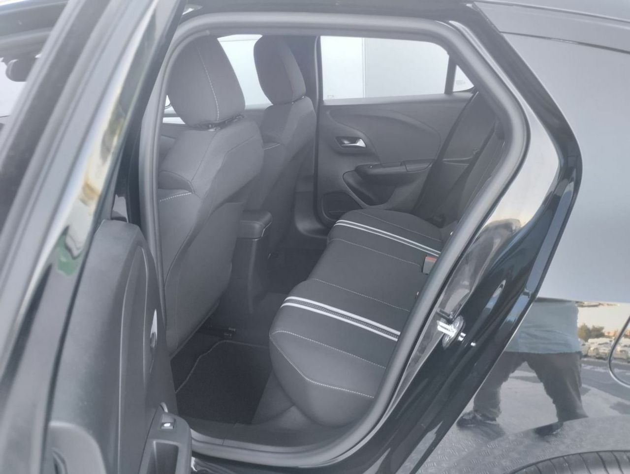 Opel Corsa GS 1.2T XHL HYBRID eDCT6 S/S 100CV - Foto 15