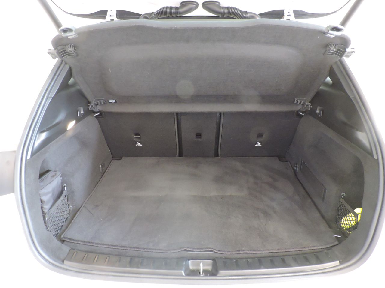 Mercedes EQA EQA 300 4MATIC - Foto 16