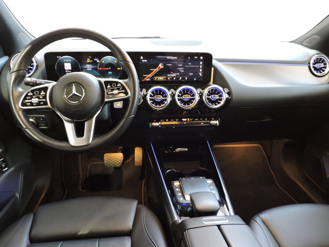 Mercedes EQA EQA 300 4MATIC - Foto 8