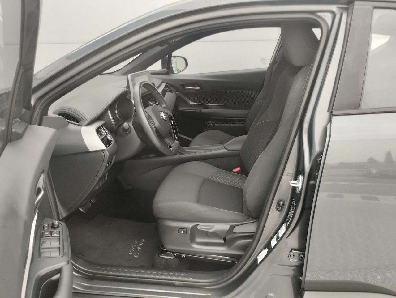 Toyota C-HR 1.8 125H Advance - Foto 9