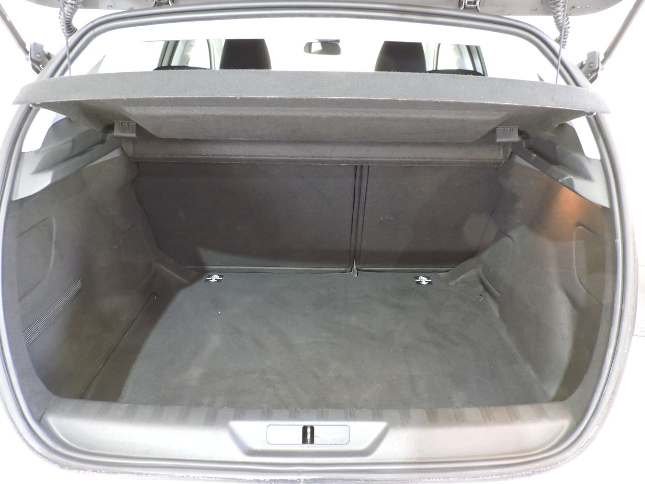 Peugeot 308 5p Style PureTech 130 SS 6 Vel. MAN - Foto 15