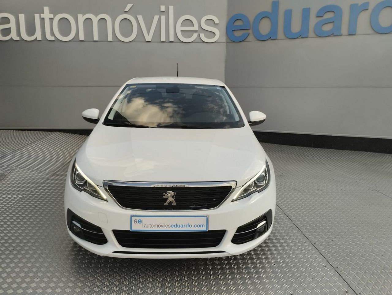 Peugeot 308 5p Style PureTech 130 SS 6 Vel. MAN - Foto 3
