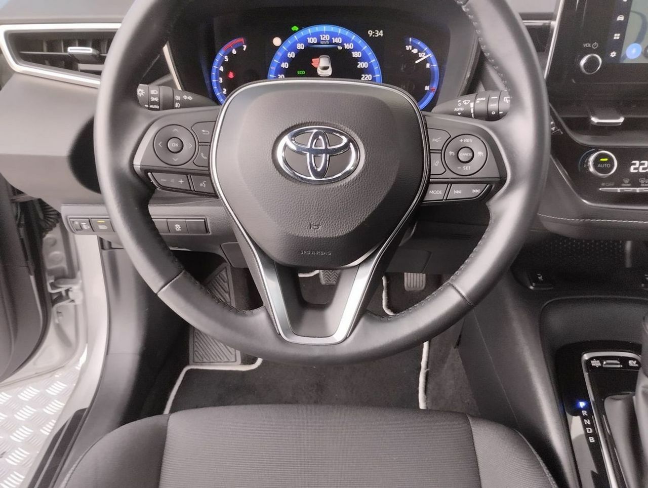 Toyota Corolla 1.8 125H BUSINESS ECVT - Foto 12